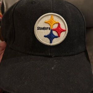 Steelers Baseball Hat has light in bill
Light wear could use cleaning